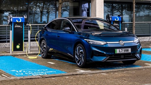 VW ID.7 charging